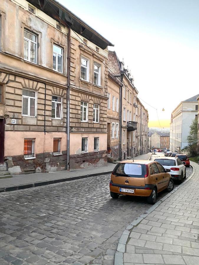 Квартира Подобово Вулиця Сходова 3 Бічна Ужгородської Біля Високого Замку Lviv Exteriör bild