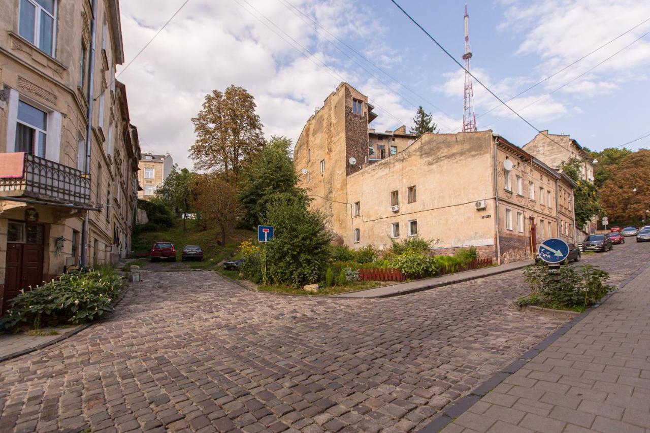 Квартира Подобово Вулиця Сходова 3 Бічна Ужгородської Біля Високого Замку Lviv Exteriör bild